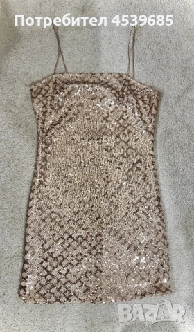 Бляскава мини рокля с пайети PrettyLittleThing