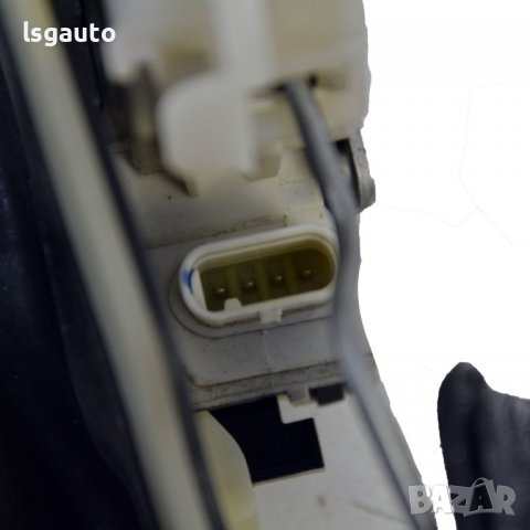 Брава предна лява врата Mercedes-Benz E-Class (W212)(2009-2016) ID:93622, снимка 2 - Части - 39612064