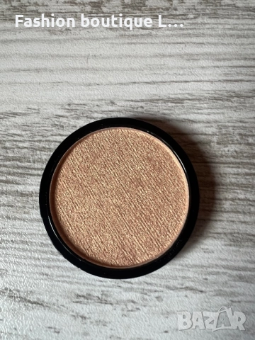 Нов блестящ хайлатър с бронзиращ ефект ❤️