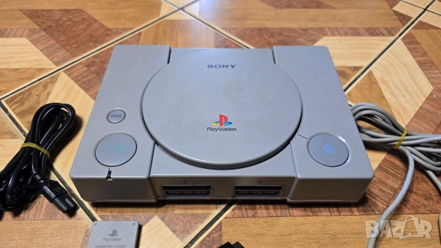 Sony PlayStation 1 SCPH-7502 като ново, хакнат пълен комплект, снимка 4 - PlayStation конзоли - 54134436