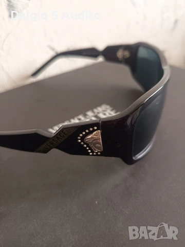 versace medusa, снимка 2 - Слънчеви и диоптрични очила - 54341106