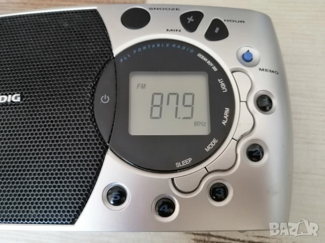 Радиоприемник GRUNDIG Ocean Boy 350, снимка 9 - Радиокасетофони, транзистори - 52921444