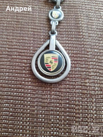 Стар ключодържател Porsche, снимка 3 - Други ценни предмети - 52653943