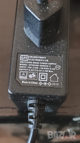 Зарядни / токови адаптери за лаптопи, китарни ефекти и други, снимка 5 - Друга електроника - 54081824