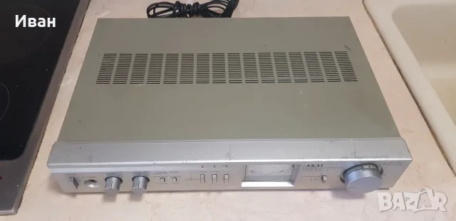 Усилвател Akai AM-U11, снимка 2 - Ресийвъри, усилватели, смесителни пултове - 55884975