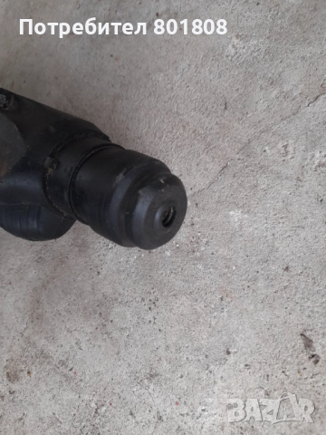 Акумулаторен перфоратор Makita 14.4 V, снимка 3 - Винтоверти - 52710186