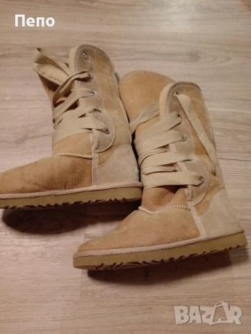 Ботуши UGG