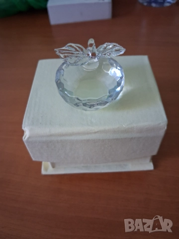 Сувенир - кристална ябълка, снимка 2 - Други - 52399382