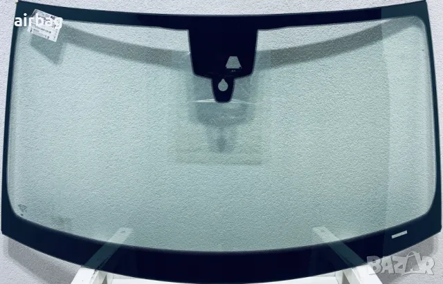Предното стъкло на Porsche Macan I (95B) 2014 година