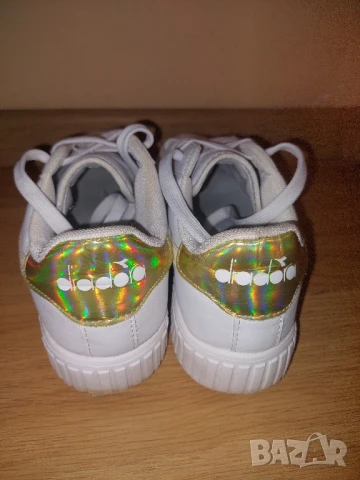 Бели маратонки Diadorа, снимка 3 - Маратонки - 50568573