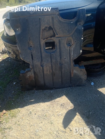 Кора под мотора двигателя за BMW 1 Series E87 (11.2003 - 01.2013), снимка 4 - Части - 54249091