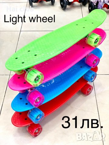 Скейтборд - пениборд  светещи колела