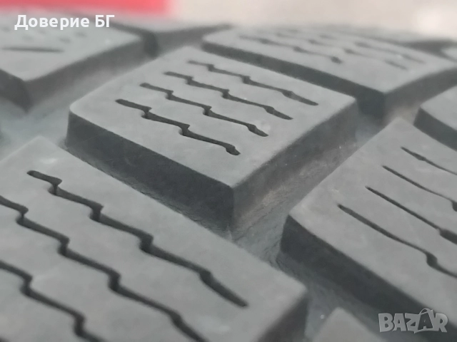 Гуми 215 65 17 Вредещайн Vredestein 4 броя. Нов внос. Не са нови!, снимка 2 - Гуми и джанти - 52669229