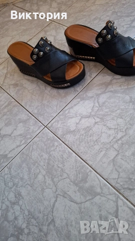 Дамски чехли с платформа! -15€, снимка 4 - Чехли - 54146520