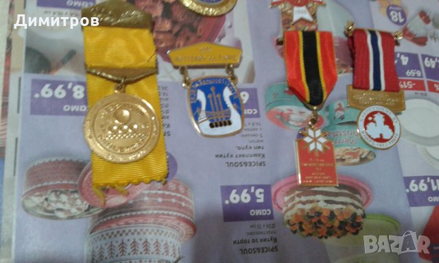 Значки, снимка 3 - Други ценни предмети - 31177590