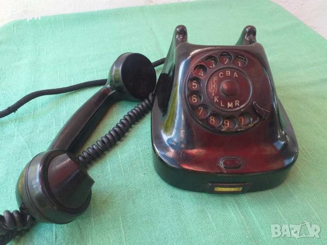 Стар телефон, снимка 4 - Стационарни телефони и факсове - 30018999
