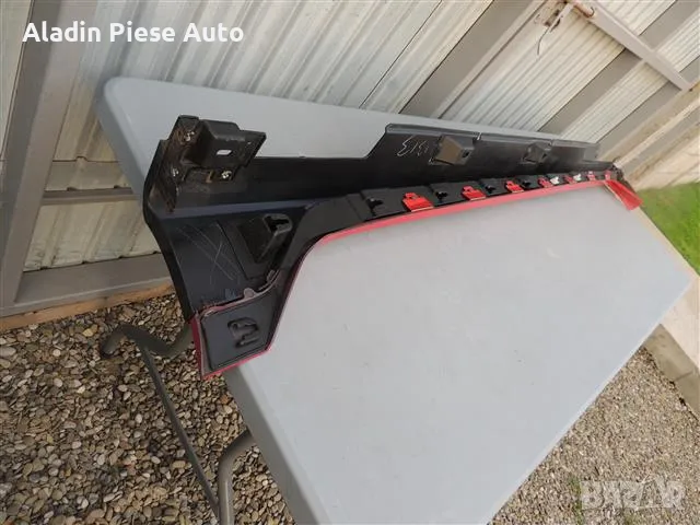 Десен праг / декорация Honda Civic Type R година 2015 2016 2017 2018 2019 код 71800-TGG-A500-51 , снимка 2 - Аксесоари и консумативи - 50428841