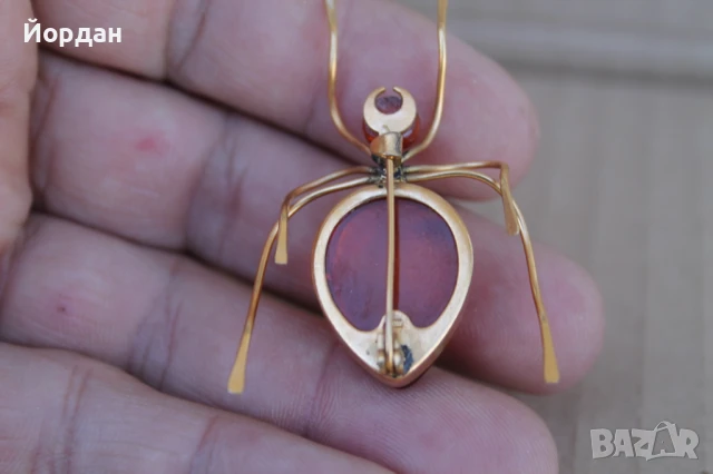 Позлатена кехлибарена брошка, снимка 6 - Други - 50874606