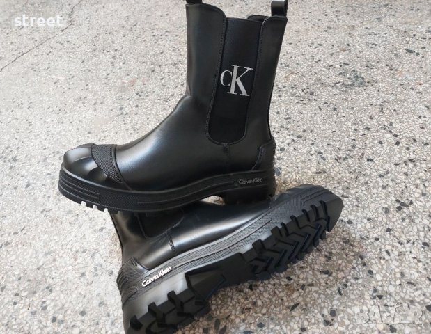 Calvin Klein boots Дамски боти , снимка 3 - Дамски боти - 39104802