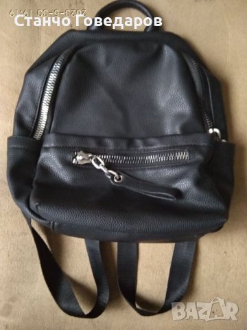 2 броя Дамски черни раници от изкуствена кожа , голяма и малка ., снимка 6 - Раници - 40878280