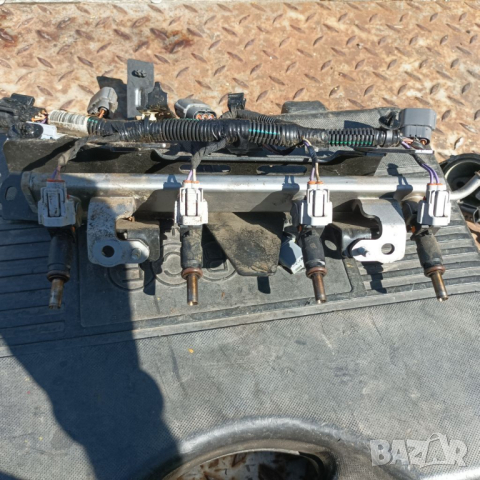 Бензинови Дюзи Дачия рено 1.6 166008992R  H8201488661