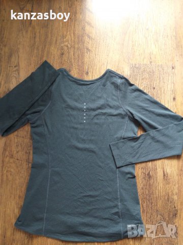 Nike Zonal Cooling Short sleeve Tee - страхотна дамска блуза, снимка 10 - Блузи с дълъг ръкав и пуловери - 36623082