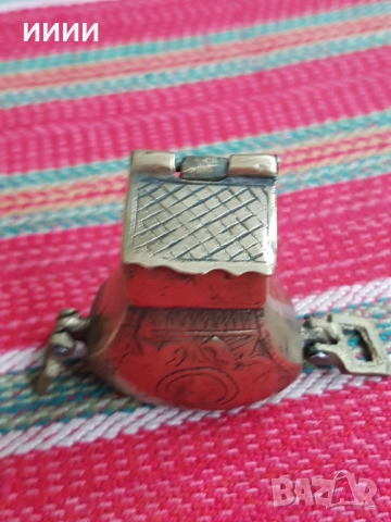 Фишеклък кутийка за евзи паласка 2