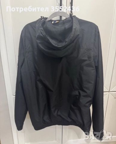 Ветровка Ellesse, снимка 3 - Якета - 52735282