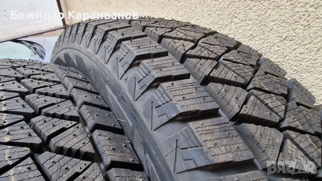 2 броя НОВИ зимни гуми Bridgestone Blizzak DM-V2 - 225/75/16 - 104R
