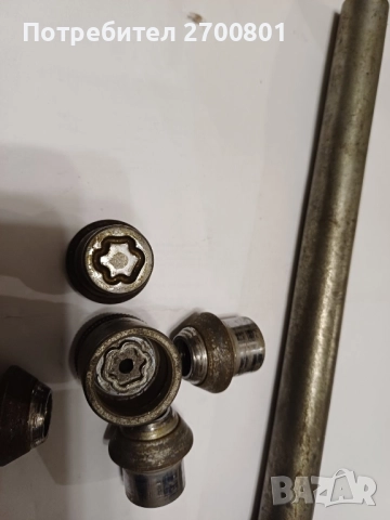 Секретни гайки (секрети) за алуминиеви джанти за Форд Мондео, снимка 4 - Аксесоари и консумативи - 52798213