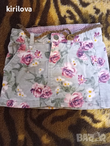 Красива детска поличка