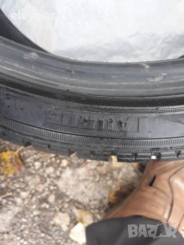 Гуми 225 40 18, снимка 4 - Гуми и джанти - 52373004