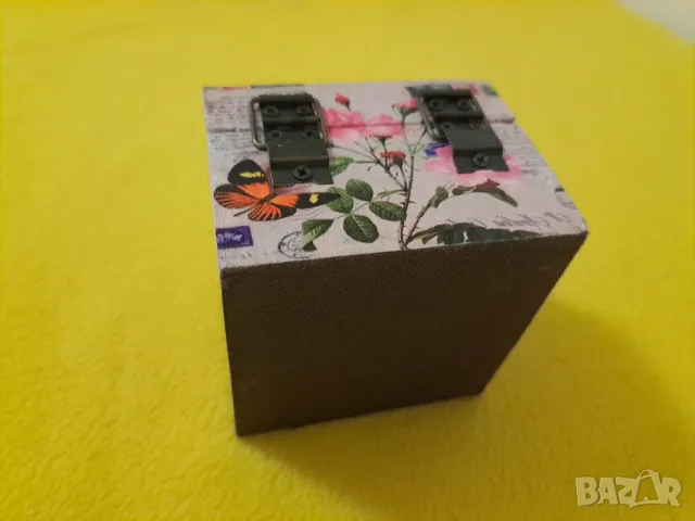 Две кутийки декоративни , снимка 5 - Декорация за дома - 47389541