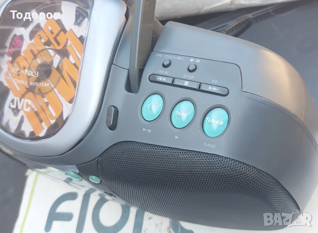 JVC RC-NX3 CD Portable System (CD/Tape/Tuner), снимка 7 - Радиокасетофони, транзистори - 51802781