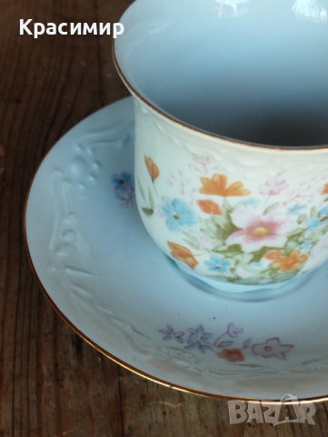 Деликатен сервиз за еспресо, произведен от Karolina или Jarolina в Полша, снимка 5 - Сервизи - 44698033