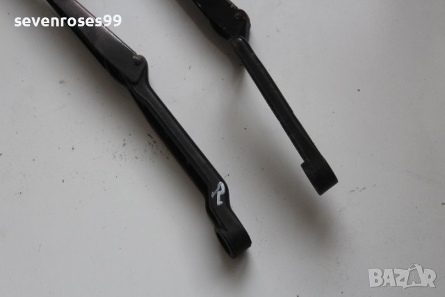 Рамо предна чистачка лява дясна комплект фолксваген поло 2 VW Polo 2 , снимка 2 - Аксесоари и консумативи - 39518473