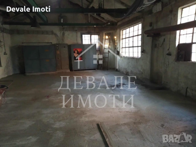 Монолитна Промишлена Сграда в  център на град Русе, снимка 3 - Производствени сгради - 53243390