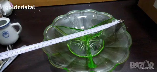 ураново стъкло фруктиера плато , снимка 2 - Антикварни и старинни предмети - 48371076