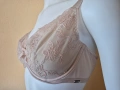 Сутиен 75D, бежов, дантела, с банел Chantelle, снимка 4