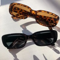Слънчеви очила 2 модела, снимка 1 - Слънчеви и диоптрични очила - 40352389