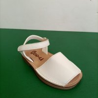 Детски сандали Fashion 66-27М, снимка 1 - Детски сандали и чехли - 37039129