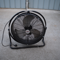 Професионален вентилатор със стойка HBM 8879, 125 W, 500 мм, 6600 м³/ч, снимка 1 - Други машини и части - 44935089