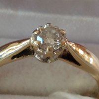 Дамски златен 375 проба пръстен с брилянт 0.25 карата-диамант, снимка 1 - Пръстени - 35474595