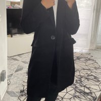 Черно дамско палто, Zara, размер М, снимка 1 - Якета - 42759779