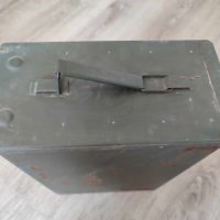 Метална кутия от боеприпаси, снимка 7 - Други ценни предмети - 44416713