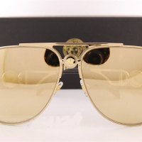 Versace оригинални слънчеви очила, снимка 1 - Слънчеви и диоптрични очила - 44659452