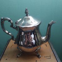 постребрен метален чайник, снимка 1 - Други ценни предмети - 38554180