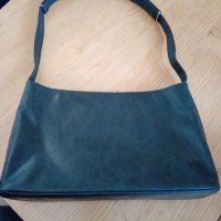 Продавам запазени дамски чанти - естествена и изкуствена кожа + подарък, снимка 12 - Чанти - 38606153