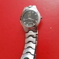 Часовник fanante Япония , снимка 1 - Други ценни предмети - 37124858