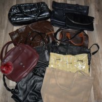 Разпродавам дамски чанти, снимка 1 - Чанти - 38793428